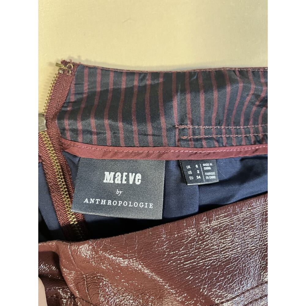 Maeve by Anthropologie Women's Burgundy Faux Leather Mini Skirt Zip Size 2 - Picture 2 of 3